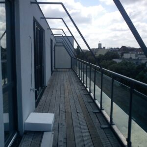 Premium Metallilasitettu Kaitejärjestelmä