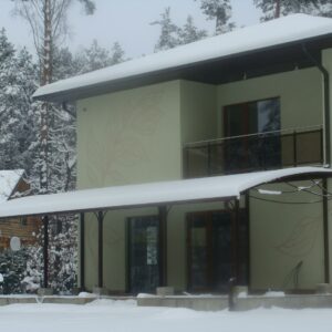 Kestävä ulkoilmametallikatos lasipaneeleilla
